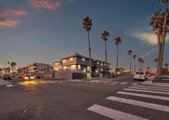 1Br Steps To Beach - Private Patio - Bbq & Firepit